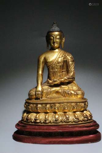 Gold gilded Buddha statue of Shakyamuni in copper