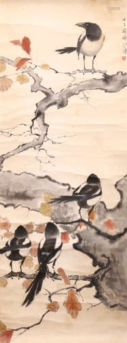 A CHINESE SCROLL PAINTING BIRDS BY XUBEIHONG