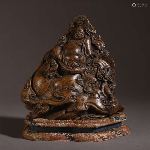 A CHINESE AGALWOOD BUDDHA TABLE ITEM