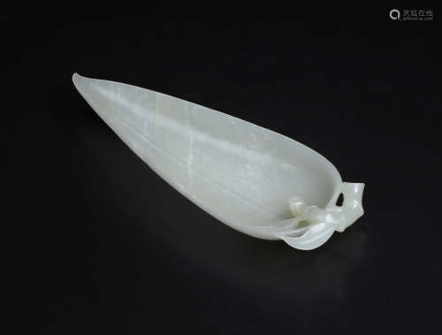 A White Jade Inkwell Qing Dynasty