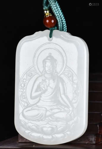 A HETIAN JADE PENDANT CARVED WITH GUANYIN BUDDHA