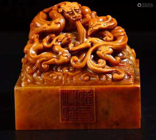 A TIANHUANG STONE SEAL SHAPED WITH BEAST