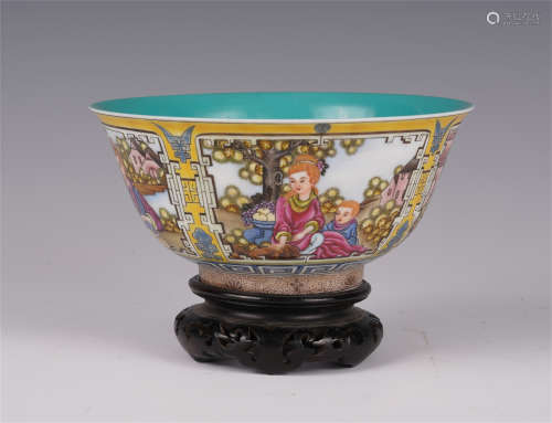 CHINESE ENAMEL FLOWER PORCELAIN FIGURE AND STORY BOWL