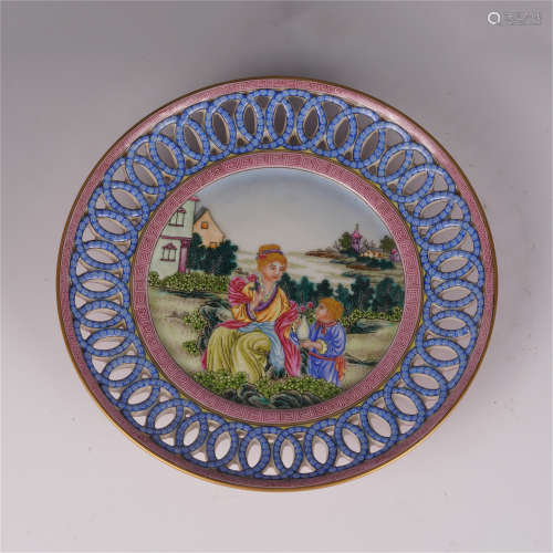 CHINESE ENAMEL FLOWER FIGURE AND STORY VIEWS PLATE