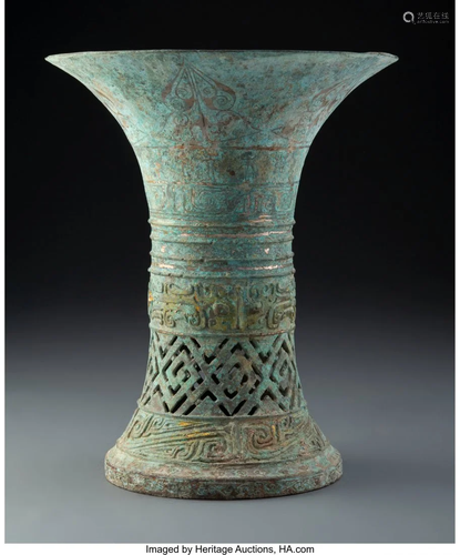 78543: A Chinese Han-Style Bronze Gu Vase …