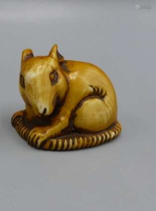 JAPON, Netsuke en ivoire sculpté