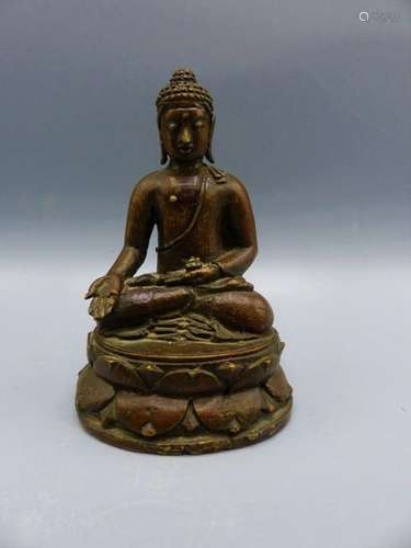 CHINE Statuette de bouddha en bronze