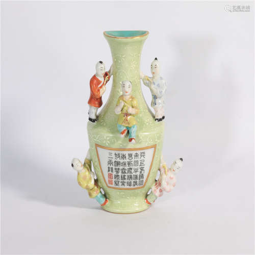 A Famille Rose Wall Vase Qianlong Period Qing Dynasty
