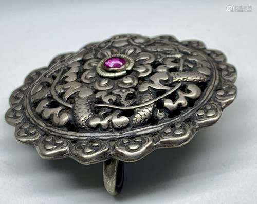 ANTIQUE BELT BUCKLE