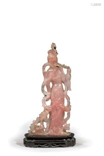 Jeune femme en quartz rose. \nChine XXe siècle \n(ac…