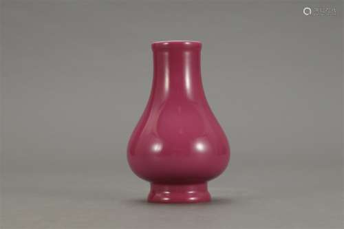 A Chinese Carmine Porcelain Vase