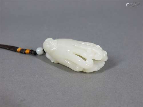 A Chinese Carved Hetian Jade Buddha's Hand Ornament