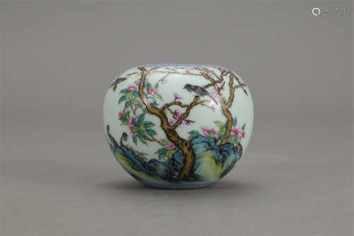 A Chinese Flower&Bird Pattern Famille Rose Porcelain Water Pot