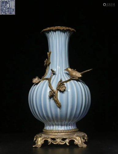 Republican Chinese Glazed Porcelain Vase w …