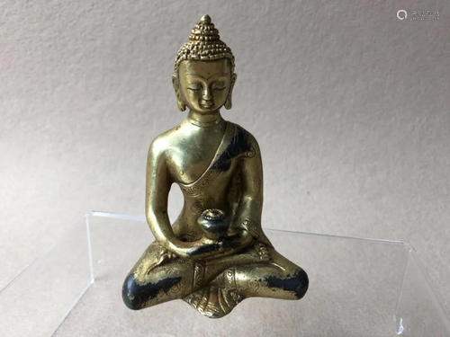 Chinese Gilt Bronze Buddha