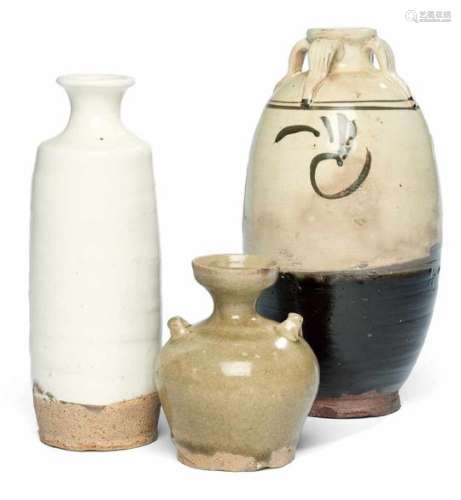 Drei Vasen teils aus Cizhou-Ware
