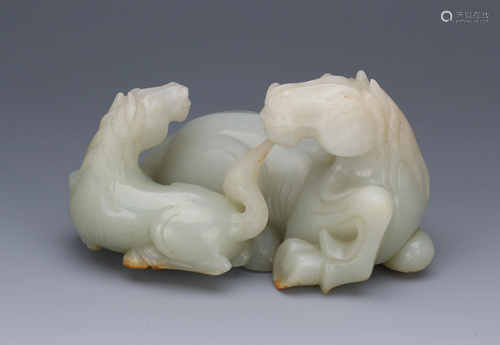 CHINESE WHITE JADE CARVED HORSE SH…