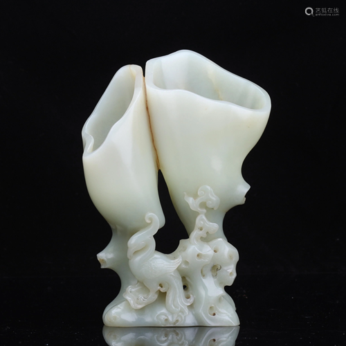 A FINE CHINESE WHITE JADE CARVED FLO…