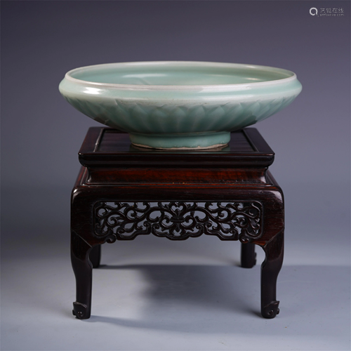 CHINESE PORCELAIN CELADON GL…