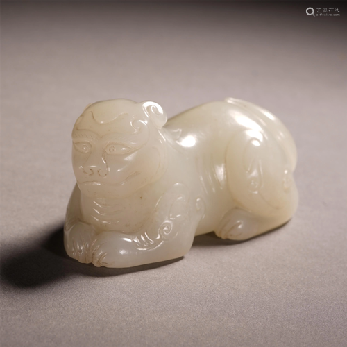 CHINESE WHITE JADE CARVED TIGER SHA…