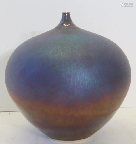 Hideaki Miyamura. Porcelain Vase With Cryst…