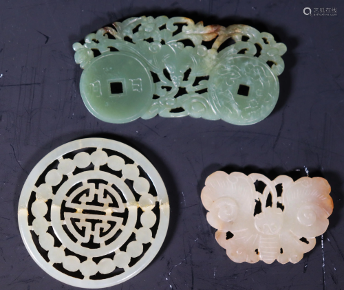 3 Chinese Qing Dynasty Jade Ornaments