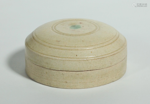 Chinese Tang Dynasty Round Box & Cover