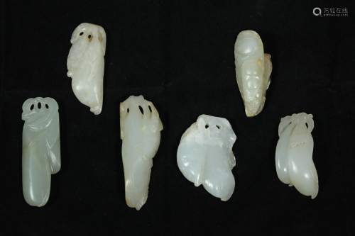 6 Chinese Qing Dynasty Jade Peapod Pend…
