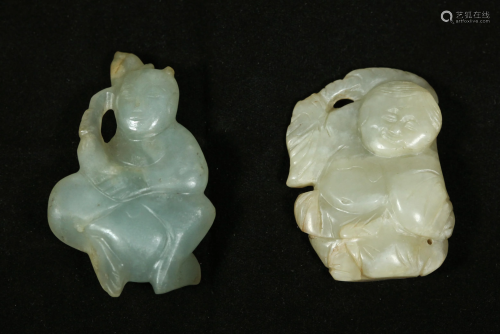 2 Chinese Qing Dynasty Jade Toggles