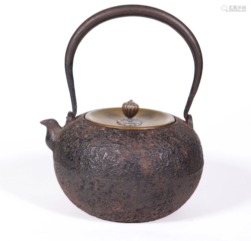 Japanese Iron Tetsubin Teapot Inscribed