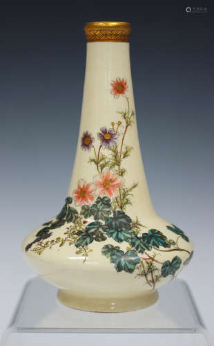 A Japanese Satsuma earthenware bottle vase, by Kinkozan, late Meiji/early Taisho period, the