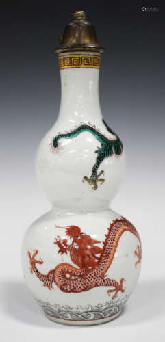 A Chinese famille verte porcelain bottle vase, late Qing dynasty, of double gourd form painted