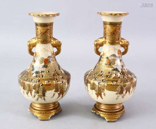 A GOOD PAIR OF JAPANESE MEIJI PERIOD SATSUMA PROCESSION VASES, the body of the vases decorated