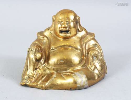 A GOOD 19TH / 20TH CENTURY CHINESE BRONZE FIGURE OF BUDDHA, 11.5cm high x 13cm wide.