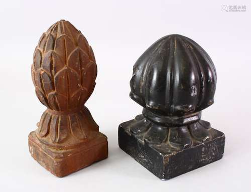 TWO 17TH / 18TH CENTURY INDIAN MUGHAL CARVED RED & BLACK STONE CARPET WEIGHTS, 17 & 19CM. (2)