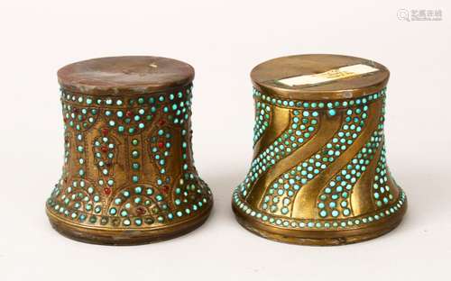 A PAIR OFF VERY FINE 19TH CENTURY PERSIAN QAJAR ISLAMIC HUQQA TOPS, both inset with turquoise