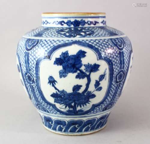 A LATE 19TH CENTURY CHINESE BLUE & WHITE PORCELAIN JAR, The body of the jar decorated with four