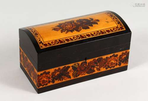 A TUNBRIDGE WARE DOMED TOP THREE-DIVISION STATIONERY BOX, the lid with roses. 7.75ins long.