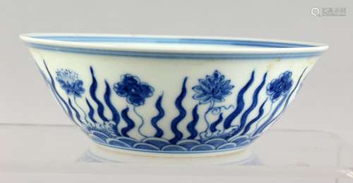 A CHINESE BLUE AND WHITE BOWL. Six character mark. 5.5ins diameter.