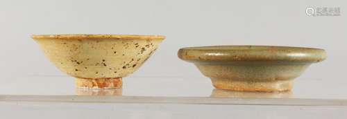 TWO EARLY CHINESE EARTHENWARE BOWLS.