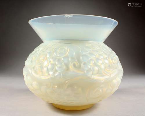 A LALIQUE FONTAINEBLEAU TINTED VASE. Etched R. LALIQUE. No. 1036. 17.5cms high. Ills. Page 446