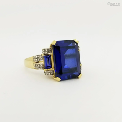 10K Gold & Synthetic Sapphire Ring