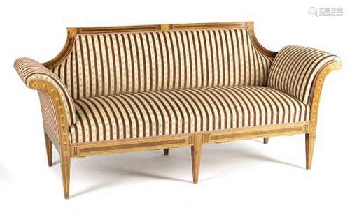 LOUIS-XVI-SOFA