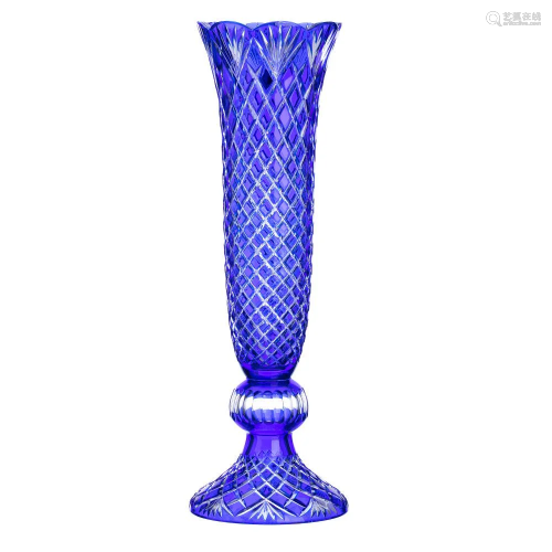 Large two-tone faceted crystal vase
