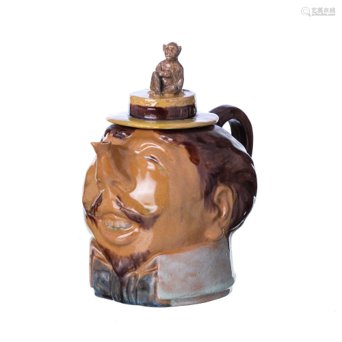 Teapot 'Dandy head' by Rafael Bordalo Pinheiro
