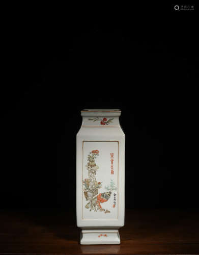 A Chinese Light Colorful Porcelain Square Vase