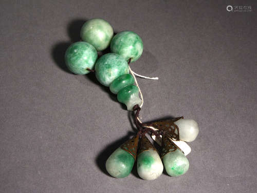 A Set of Chinese Jadeite Beads Decoration