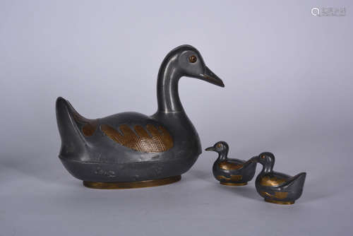 3pcs Chinese Copper Inlaid Tin Ducks