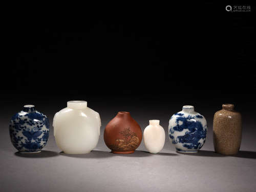 A set of Chinese Snuff Bottle, 6pcs