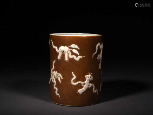 A Chinese Brown glaze Porcelain Brush Pot